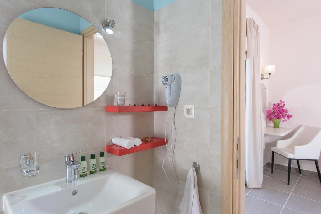 Koukos Villas Stalos Phòng bức ảnh