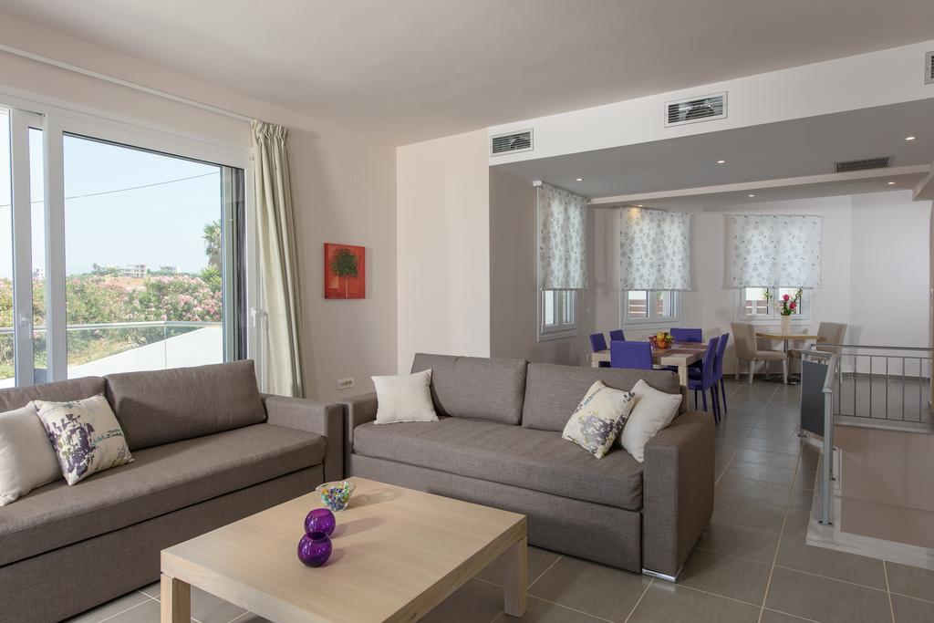 Koukos Villas Stalos Phòng bức ảnh