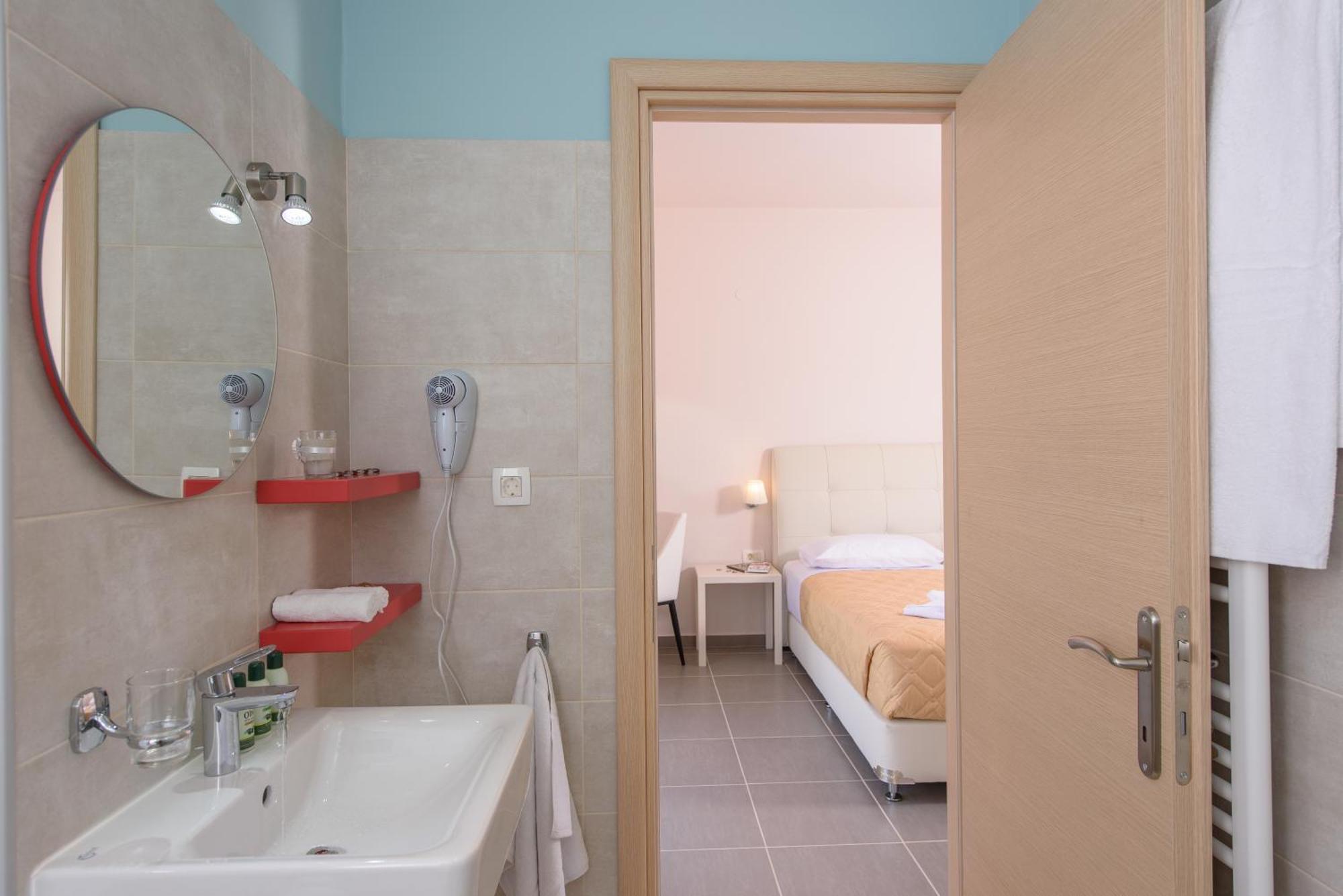Koukos Villas Stalos Phòng bức ảnh